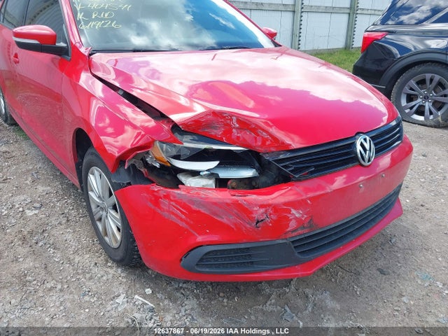 12637867 :رقم المزاد ، 3VW1K7AJ3EM404541 vin ، 2014 Volkswagen Jetta S مزاد بيع