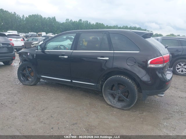 Lincoln MKX 2014 2LMDJ8JK7EBL08270 Image 3