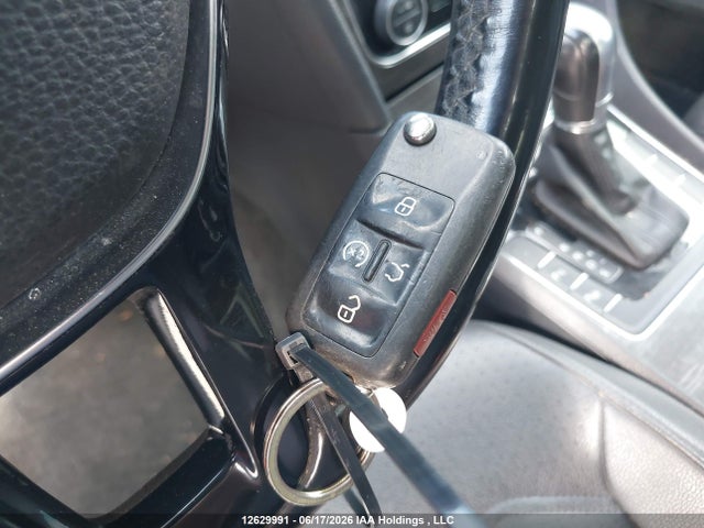 12629991 :رقم المزاد ، 1VWBT7A37HC060561 vin ، 2017 Volkswagen Passat 1.8 Tsi Comfortline مزاد بيع