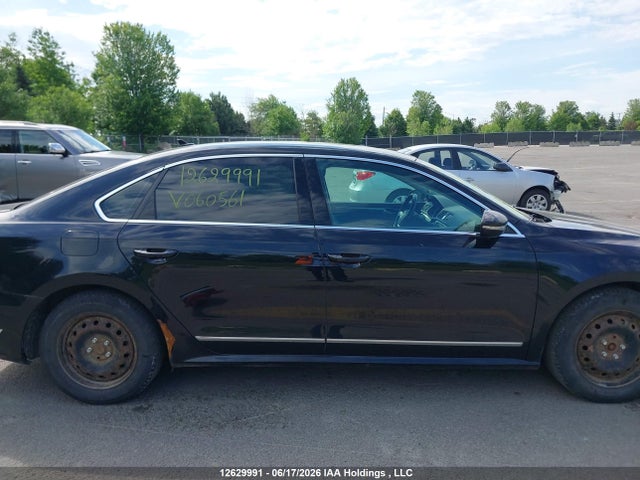 12629991 :رقم المزاد ، 1VWBT7A37HC060561 vin ، 2017 Volkswagen Passat 1.8 Tsi Comfortline مزاد بيع