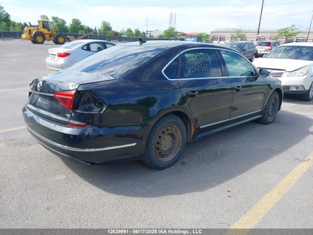 12629991 :رقم المزاد ، 1VWBT7A37HC060561 vin ، 2017 Volkswagen Passat 1.8 Tsi Comfortline مزاد بيع