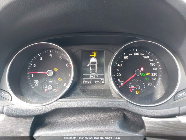 12629991 :رقم المزاد ، 1VWBT7A37HC060561 vin ، 2017 Volkswagen Passat 1.8 Tsi Comfortline مزاد بيع