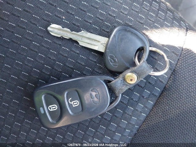 12637878 :رقم المزاد ، KMHCN35C67U052556 vin ، 2007 Hyundai Accent Gs/sr مزاد بيع