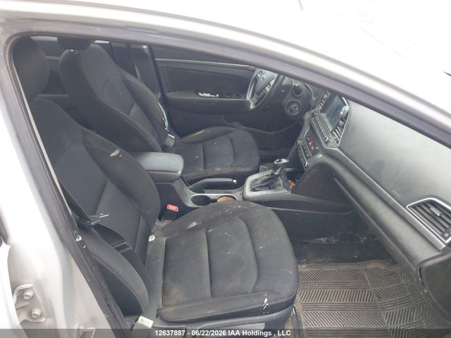Aukcja sprzedaży 2017 Hyundai Elantra Gl, vin: KMHD84LFXHU154085, numer aukcji: 12637887