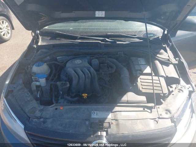 2013 Volkswagen Jetta 2.0l Trendline/2.0l Trendline+ მანქანა იყიდება აუქციონზე, vin: 3VW2K7AJ1DM430011, აუქციონის ნომერი: 12633659