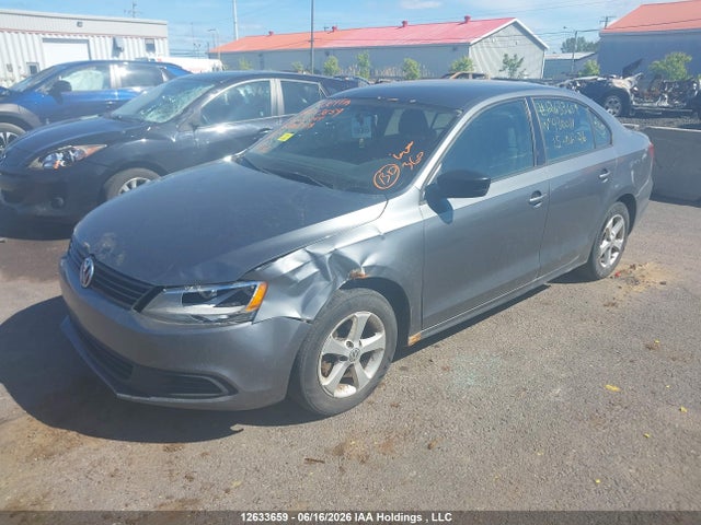2013 Volkswagen Jetta 2.0l Trendline/2.0l Trendline+ მანქანა იყიდება აუქციონზე, vin: 3VW2K7AJ1DM430011, აუქციონის ნომერი: 12633659