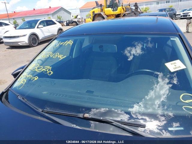 2015 Volkswagen Jetta 1.8 Tsi Comfortline/1.8 Tsi Trendline+ მანქანა იყიდება აუქციონზე, vin: 3VWD07AJ0FM232750, აუქციონის ნომერი: 12634844