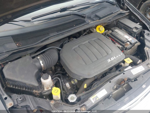2014 Chrysler Town & Country Touring მანქანა იყიდება აუქციონზე, vin: 2C4RC1BG1ER219173, აუქციონის ნომერი: 12637924