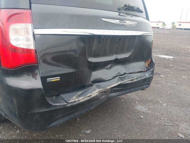 2014 Chrysler Town & Country Touring მანქანა იყიდება აუქციონზე, vin: 2C4RC1BG1ER219173, აუქციონის ნომერი: 12637924