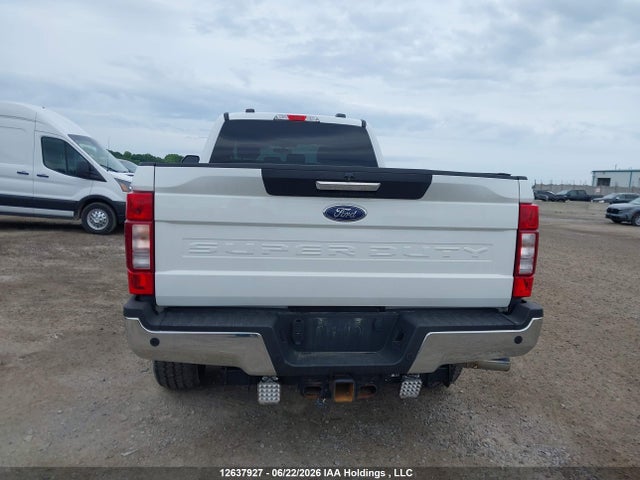 12637927 :رقم المزاد ، 1FT8W2BT8NEF16198 vin ، 2022 Ford F250 Super Duty مزاد بيع