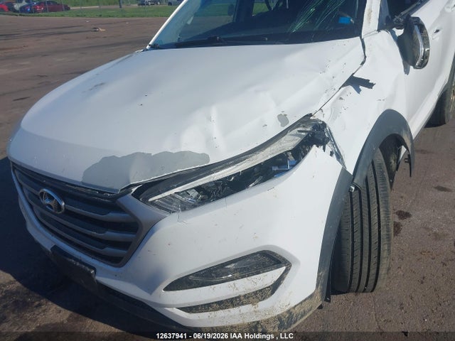 12637941 :رقم المزاد ، KM8J3CA48JU726998 vin ، 2018 Hyundai Tucson Se 2.0l مزاد بيع
