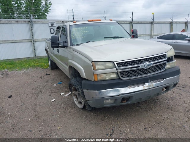 Aukcja sprzedaży 2005 Chevrolet Silverado K2500 Heavy Duty, vin: 1GCHK23245F804747, numer aukcji: 12637942