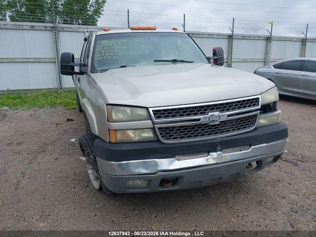Aukcja sprzedaży 2005 Chevrolet Silverado K2500 Heavy Duty, vin: 1GCHK23245F804747, numer aukcji: 12637942