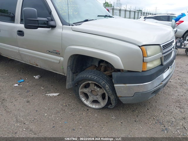 Aukcja sprzedaży 2005 Chevrolet Silverado K2500 Heavy Duty, vin: 1GCHK23245F804747, numer aukcji: 12637942