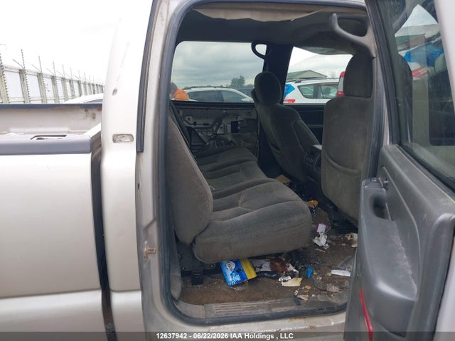 Aukcja sprzedaży 2005 Chevrolet Silverado K2500 Heavy Duty, vin: 1GCHK23245F804747, numer aukcji: 12637942