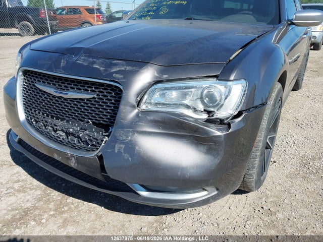 2C3CCASG4GH157030 Chrysler 300c Platinum