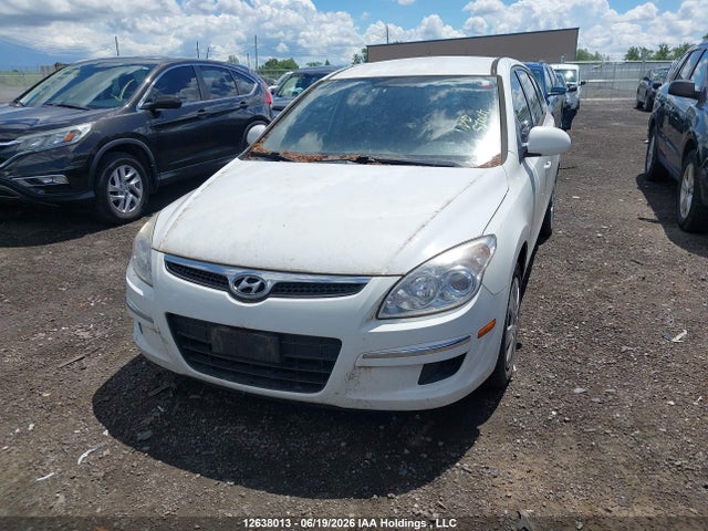 Продаж на аукціоні авто 2011 Hyundai Elantra Gt, vin: KMHDB8AE4BUO95268, номер лоту: 12638013