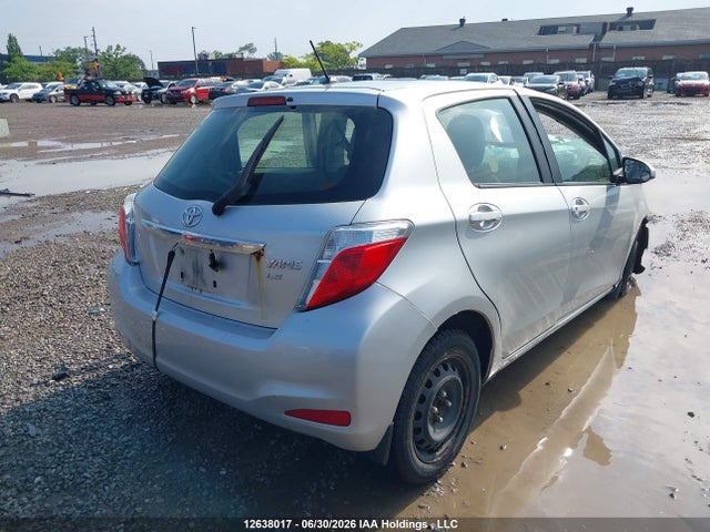 2012 Toyota Yaris მანქანა იყიდება აუქციონზე, vin: JTDKTUD39CD518665, აუქციონის ნომერი: 12638017