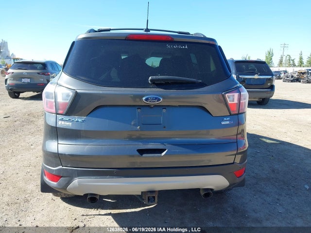 1FMCU9G99HUA42516 Ford ESCAPE SE