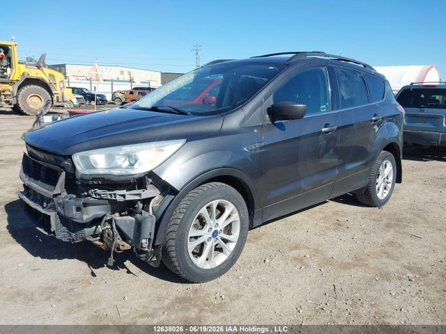 1FMCU9G99HUA42516 Ford ESCAPE SE