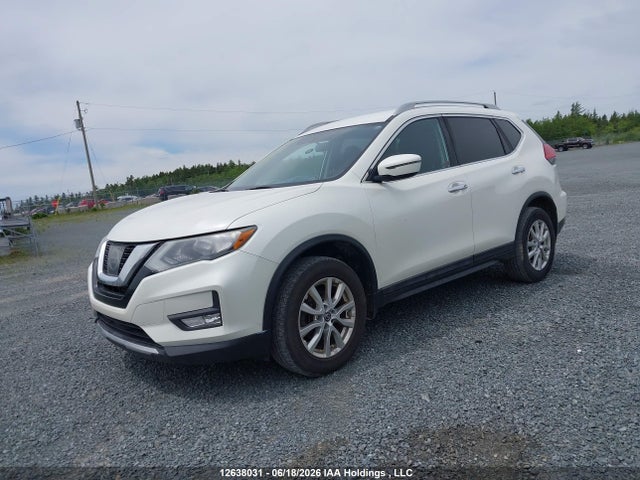 Продажа на аукционе авто 2017 Nissan Rogue S/sl Platinum/sv, vin: 5N1AT2MV1HC862386, номер лота: 12638031
