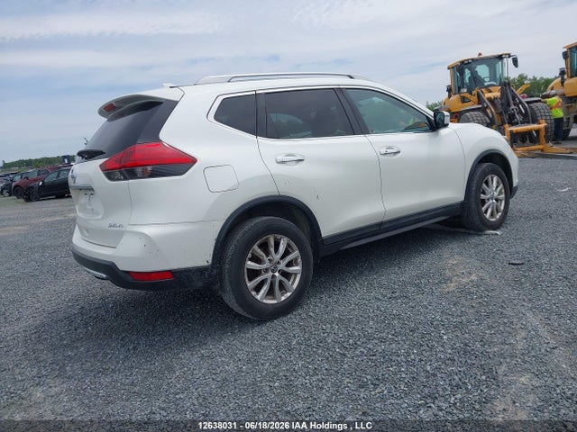 Продажа на аукционе авто 2017 Nissan Rogue S/sl Platinum/sv, vin: 5N1AT2MV1HC862386, номер лота: 12638031