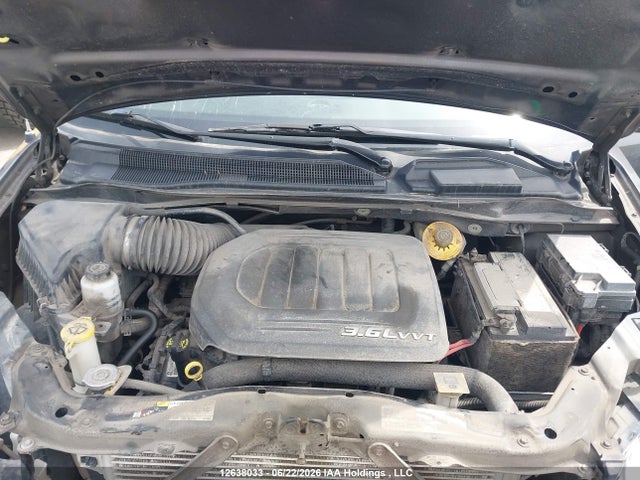Dodge Grand Caravan Crew 2018 2C4RDGDG1JR243304 Image 10