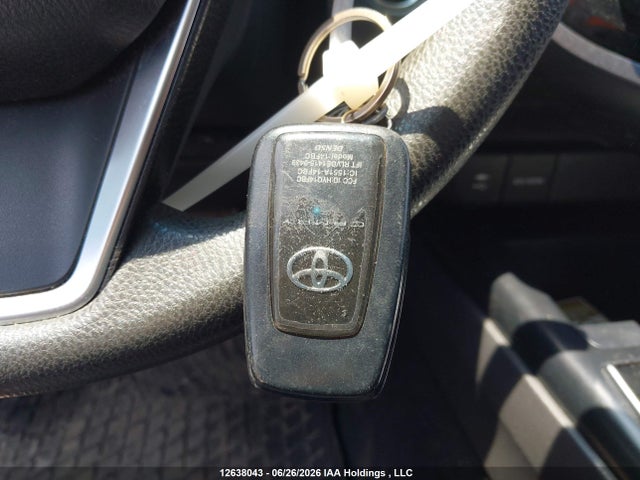 4T1B11HK6JU018221 Toyota CAMRY LE