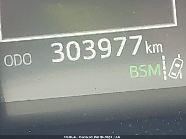 4T1B11HK6JU018221 Toyota CAMRY LE