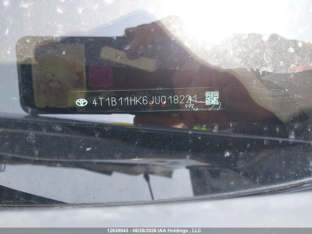 4T1B11HK6JU018221 Toyota CAMRY LE