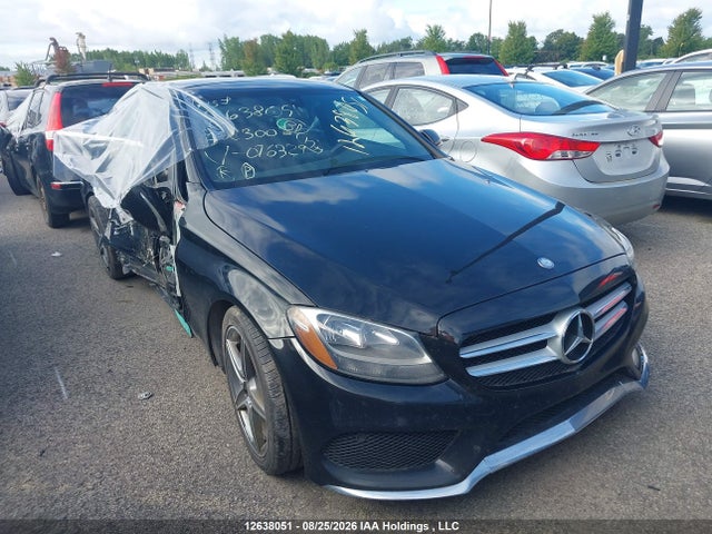 Mercedes-Benz C 300 4matic 2015 55SWF4KB8FU076329 головне зображення