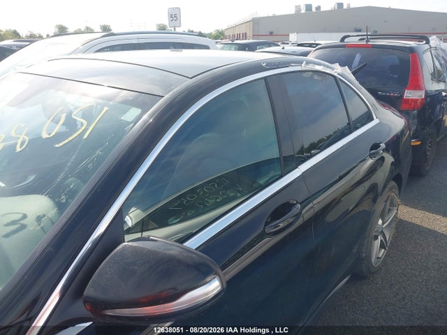 55SWF4KB8FU076329 Mercedes-Benz C 300 4matic