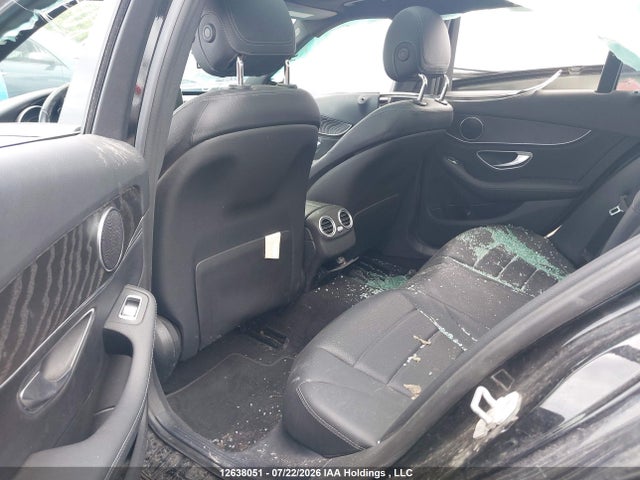 55SWF4KB8FU076329 Mercedes-Benz C 300 4matic