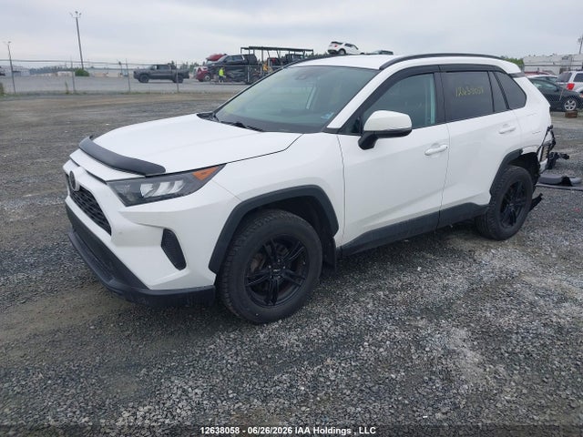 Toyota RAV4 LE 2021 2T3Z1RFV0MC134702 Image 2