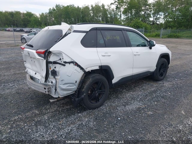 Toyota RAV4 LE 2021 2T3Z1RFV0MC134702 Image 4