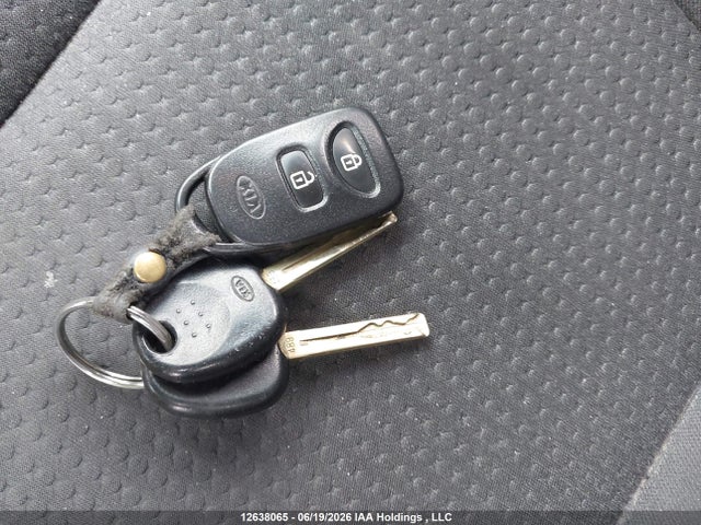 Продажа на аукционе авто 2011 Kia Sorento Lx, vin: 5XYKTCA10BG067137, номер лота: 12638065