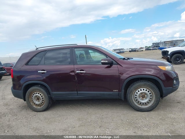 Продажа на аукционе авто 2011 Kia Sorento Lx, vin: 5XYKTCA10BG067137, номер лота: 12638065