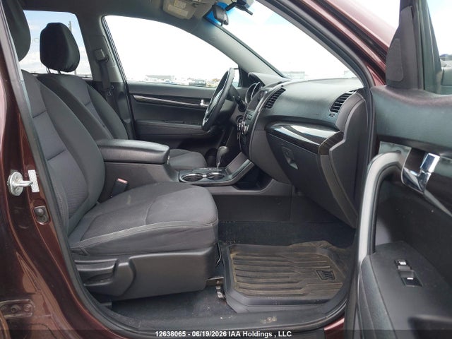 Продажа на аукционе авто 2011 Kia Sorento Lx, vin: 5XYKTCA10BG067137, номер лота: 12638065