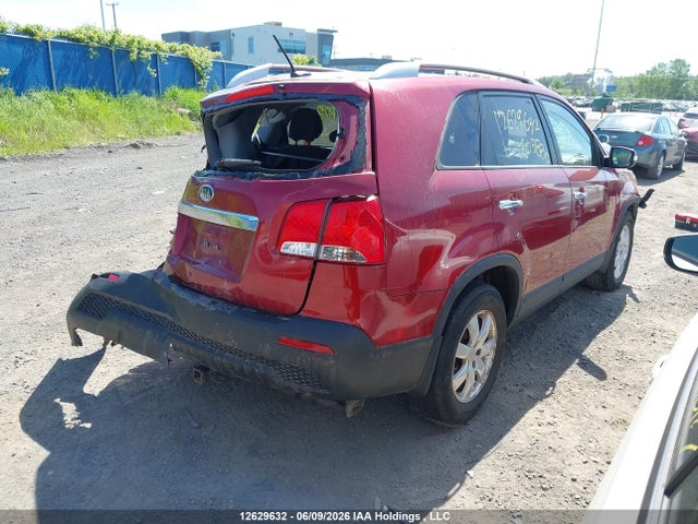 Продажа на аукционе авто 2013 Kia Sorento Lx V6, vin: 5XYKT3A26DG405880, номер лота: 12629632