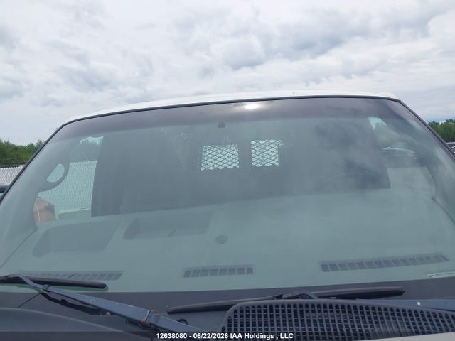 12638080 :رقم المزاد ، 1GCWGFCA0B1141497 vin ، 2011 Chevrolet Express 2500 Standard مزاد بيع