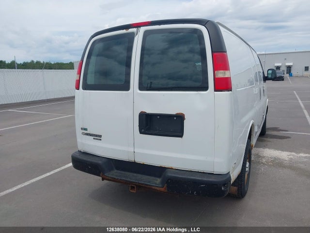 12638080 :رقم المزاد ، 1GCWGFCA0B1141497 vin ، 2011 Chevrolet Express 2500 Standard مزاد بيع