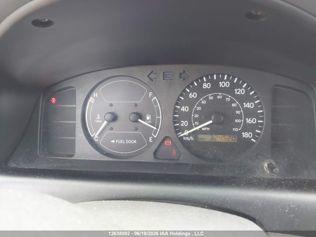12638092 :رقم المزاد ، 2T1BR12E92C857505 vin ، 2002 Toyota Corolla Ce مزاد بيع