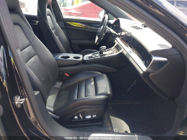 WP0AA2A73JL119945 Porsche Panamera