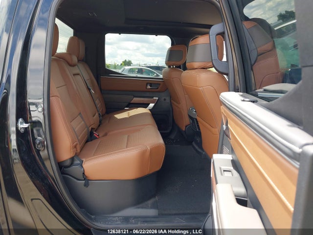 Продаж на аукціоні авто 2023 Toyota Tundra Platinum, vin: 5TFMA5DB5PX098404, номер лоту: 12638121