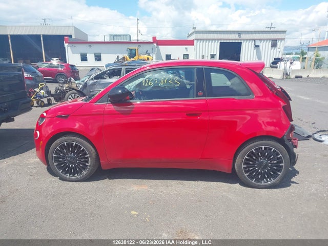 Fiat 500e Bev Red 2025 ZFAFFAA43SX240970 Image 15