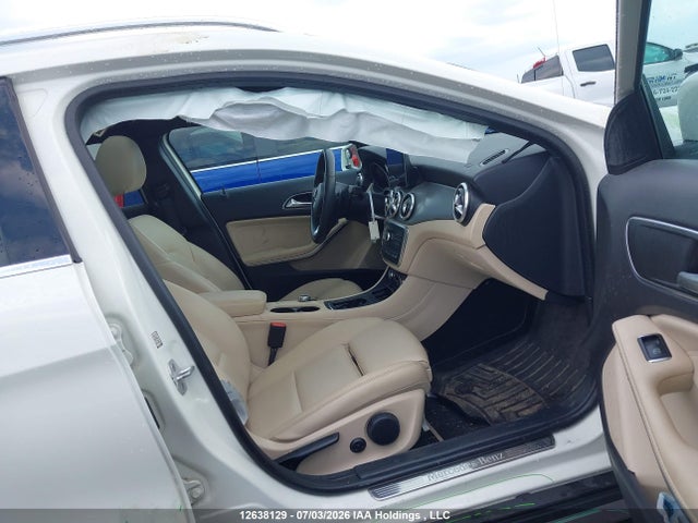 WDCTG4GB6HJ318244 Mercedes-Benz Gla 250 4matic