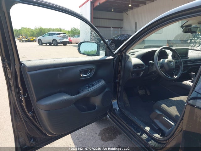 3CZRZ1H38RM101468 Honda HR-V LX