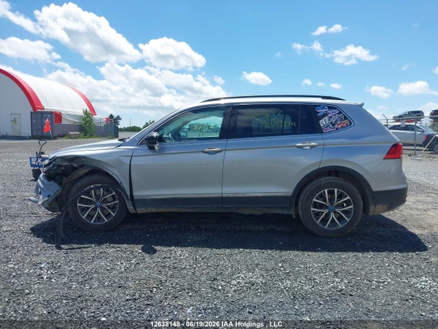 3VV2B7AX7KM142516 Volkswagen Tiguan Se/sel/sel R-line Jet-black/sel R-line