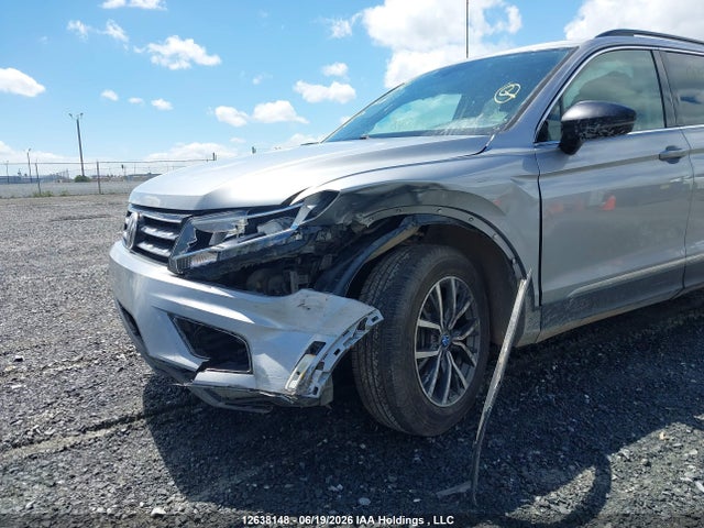 3VV2B7AX7KM142516 Volkswagen Tiguan Se/sel/sel R-line Jet-black/sel R-line