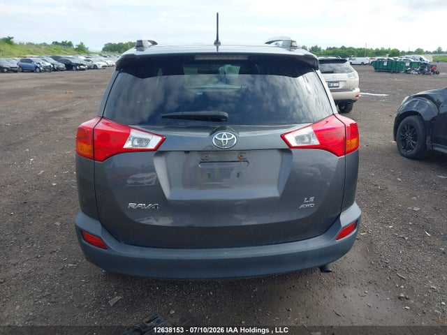 2T3BFREV3EW156939 Toyota RAV4 LE